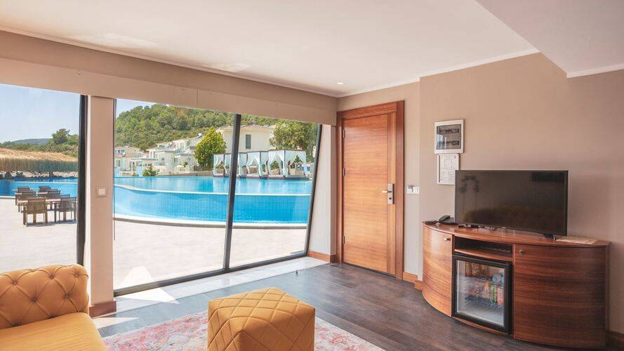 Orka Cove Hotel Penthouse & Suite (Adults Only 16+)
