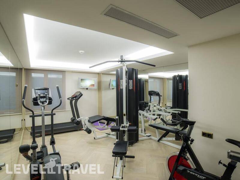 Фотография Mega Residence Hotel
