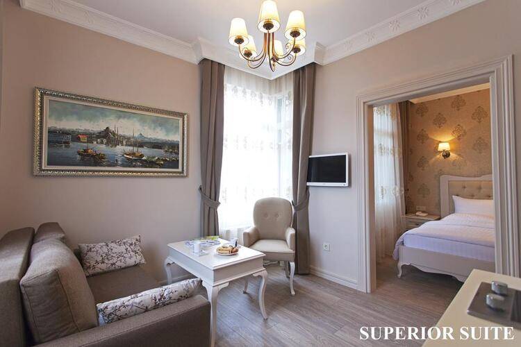 Louis Appartements Galata
