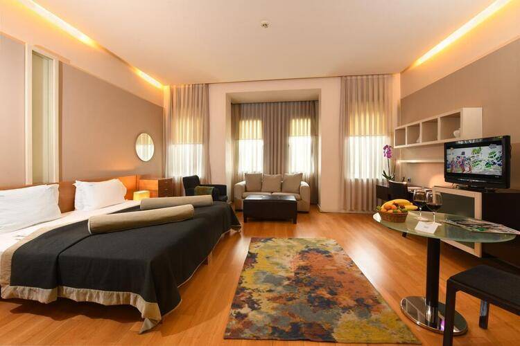 Ansen Suites