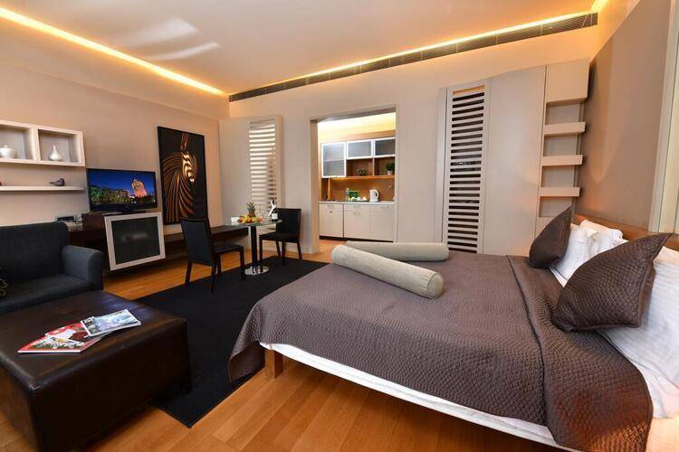 Ansen Suites