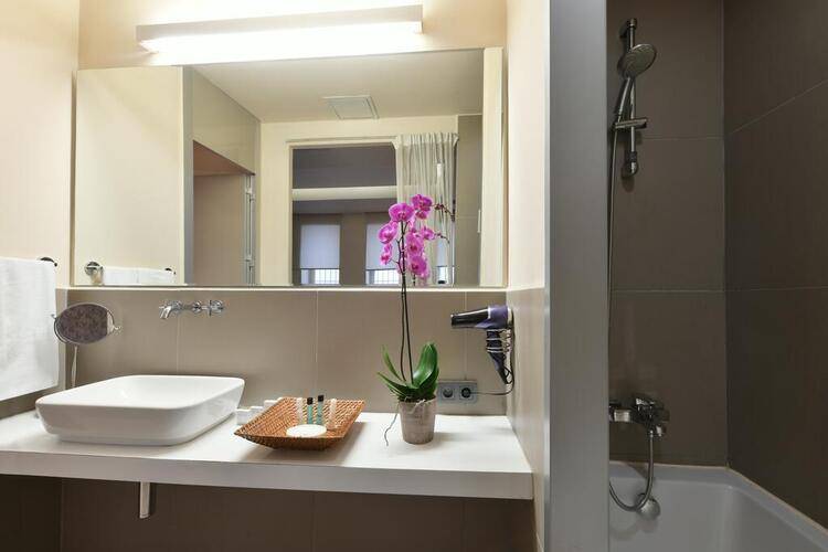 Ansen Suites