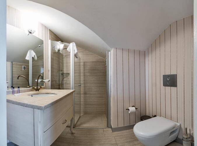 Valide Hotel