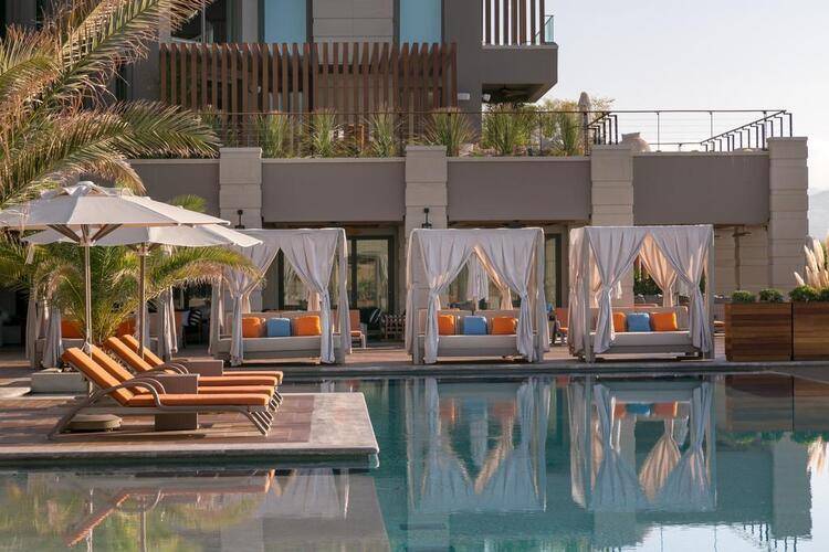 Caresse, A Luxury Collection Resort & Spa