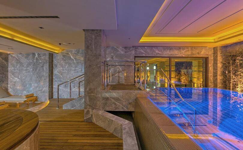 Caresse, A Luxury Collection Resort & Spa