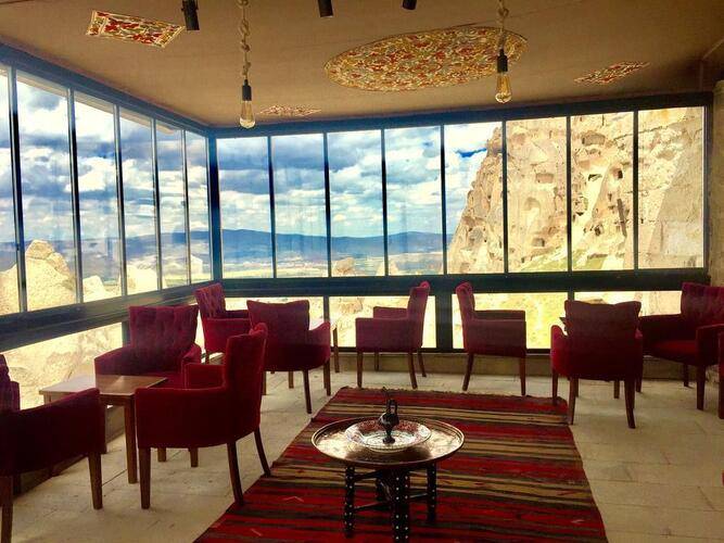Caldera Cave Hotel