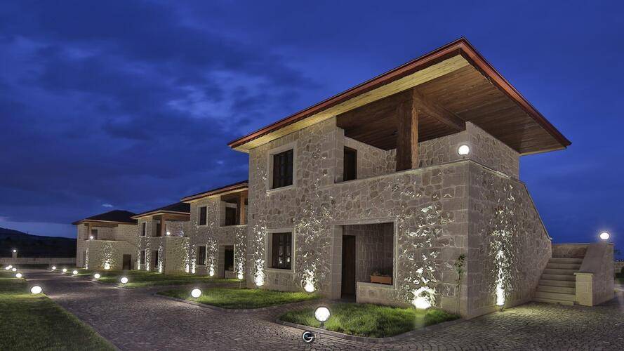 Elevres Stone House