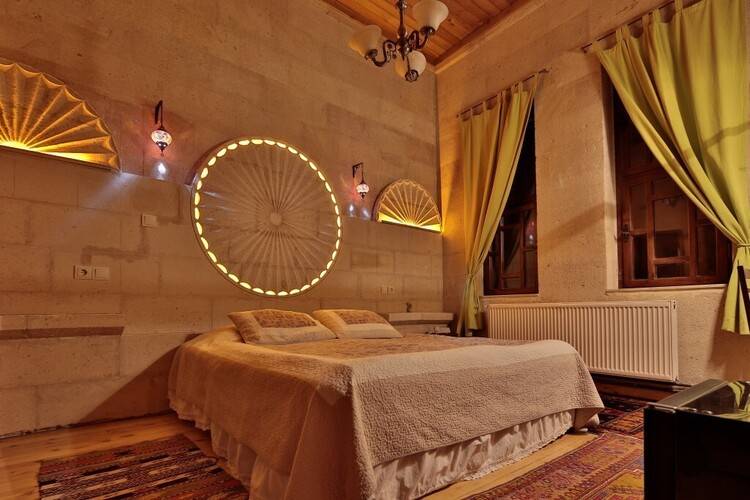 Heaven Cave House