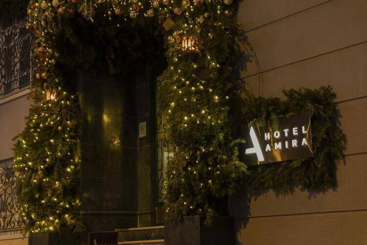 Amira Hotel