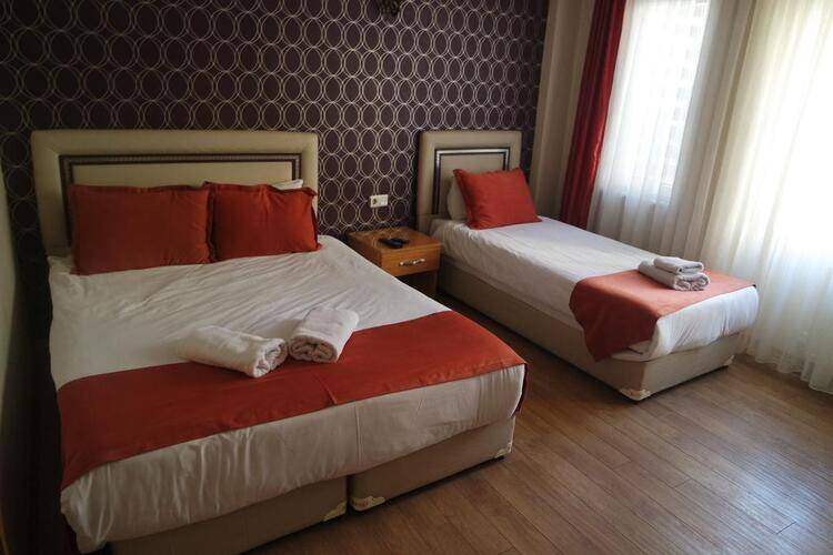 Reydel Hotel