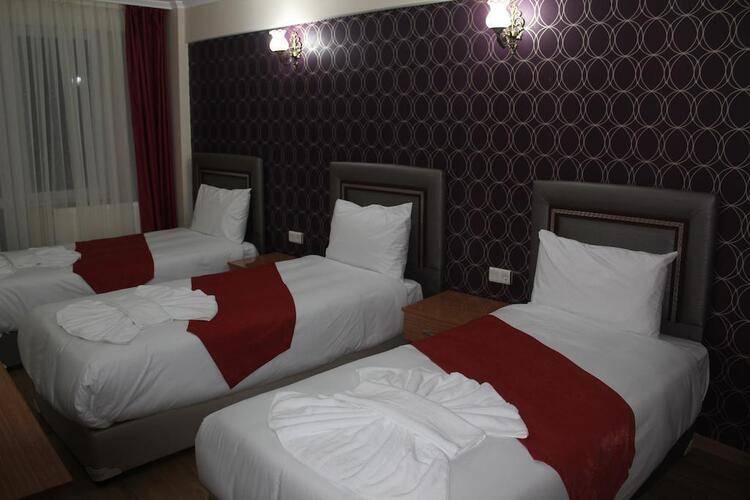 Reydel Hotel