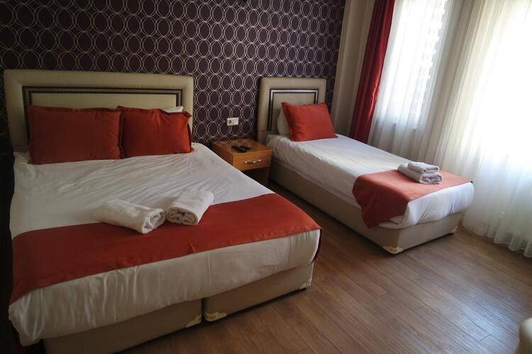 Reydel Hotel