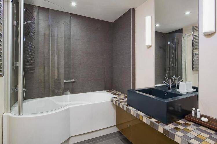 Mamaison All-Suites Spa Hotel Покровка