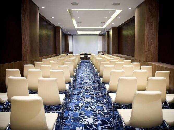 Ramada By Wyndham Istanbul Florya (Ex.Ramada Encore Istanbul Airport)