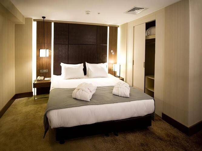 Ramada By Wyndham Istanbul Florya (Ex.Ramada Encore Istanbul Airport)