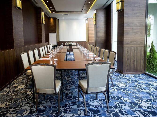Ramada By Wyndham Istanbul Florya (Ex.Ramada Encore Istanbul Airport)