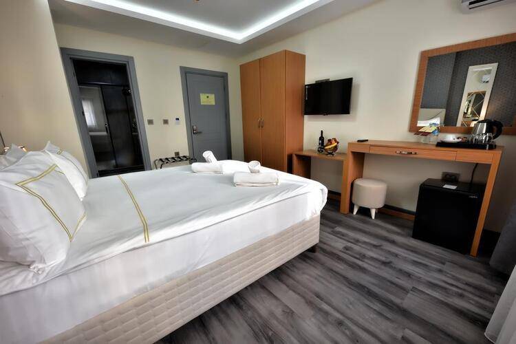 Almina Inn Hotel