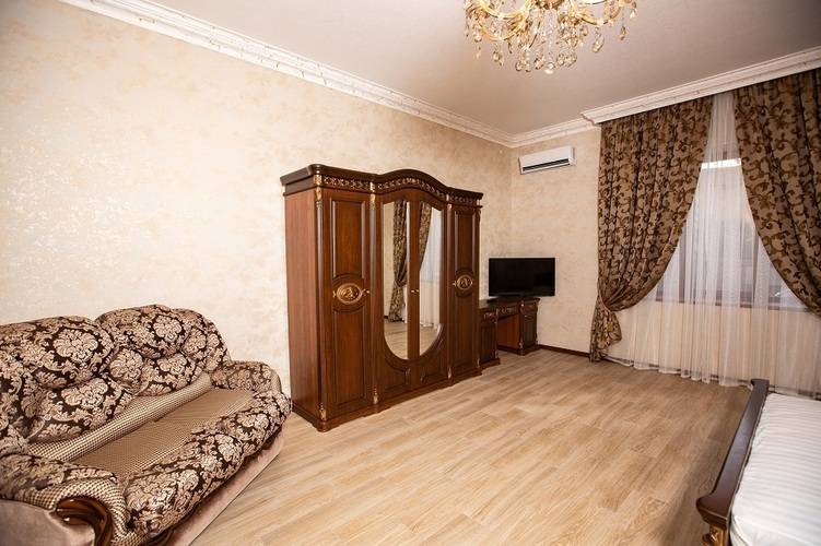 Отель Империя Гор