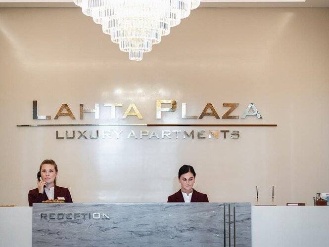 Отель Lahta Plaza