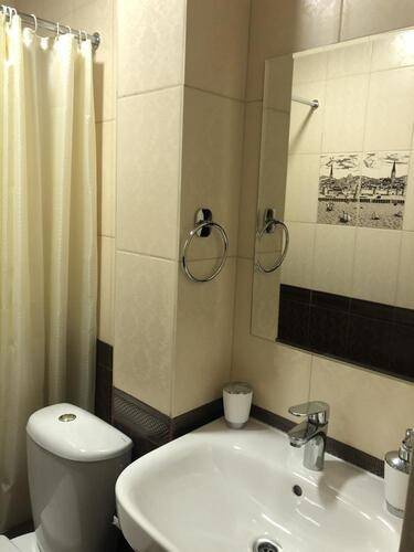Rich Hotel
