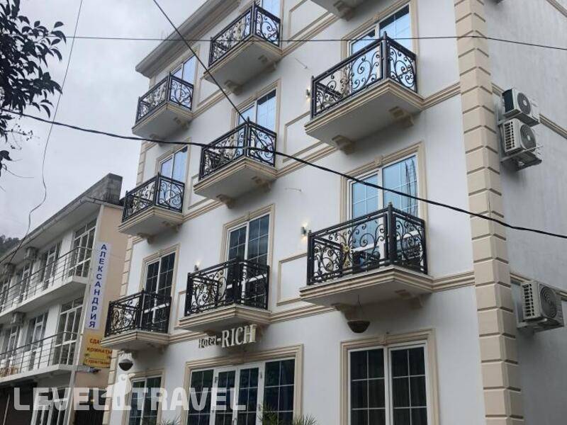 Фотография Rich Hotel