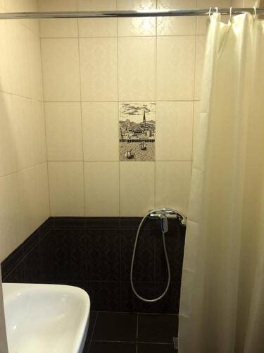 Rich Hotel