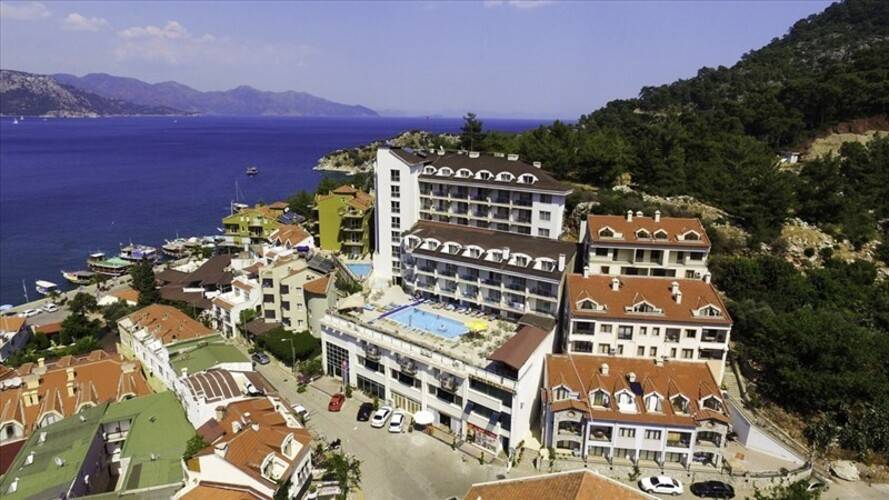 Meric Beach