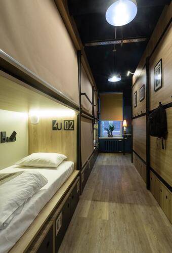 4u Capsule Hotel