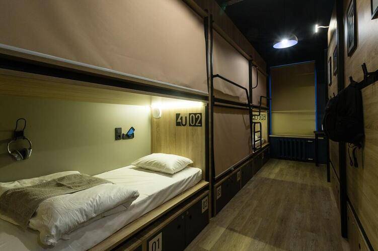 4u Capsule Hotel