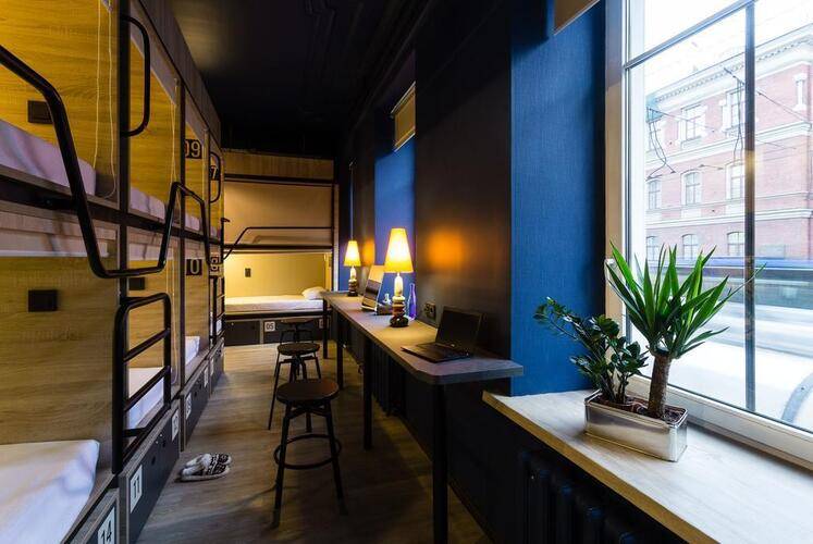 4u Capsule Hotel