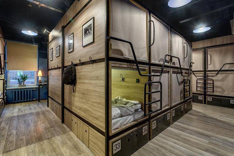 4u Capsule Hotel