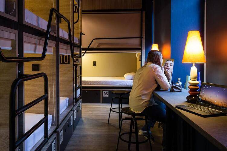 4u Capsule Hotel