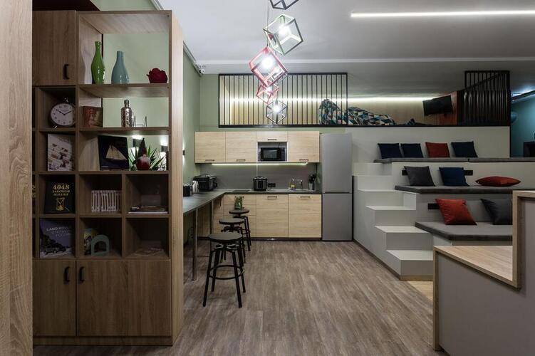 4u Capsule Hotel