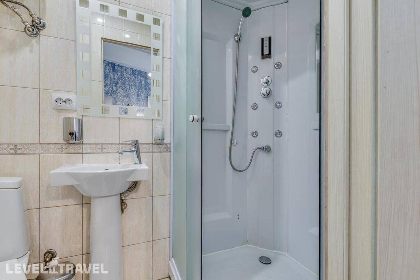 фотографии отеля Отель Travelto Narvskaya (Травелто Нарвская) в Россия(Адмиралтейский район) - фото №47