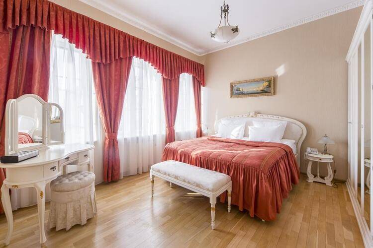 Бутик-Отель Аристократ