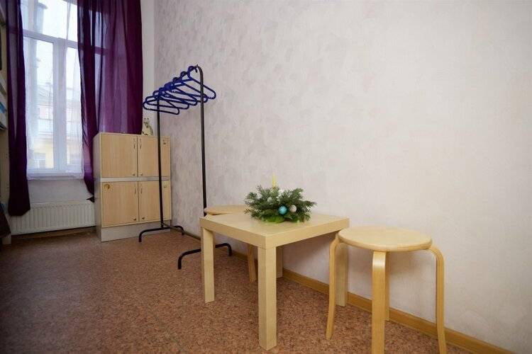 Белый Хостел