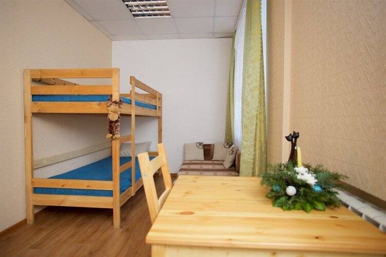 Белый Хостел