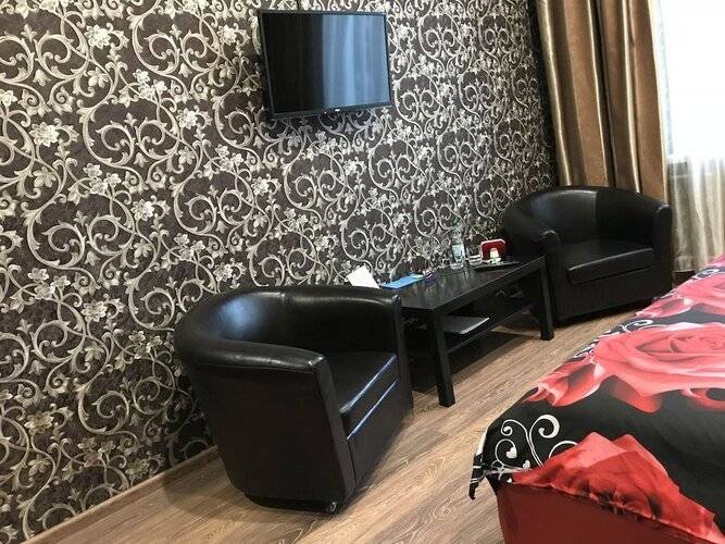 Отель Плюс