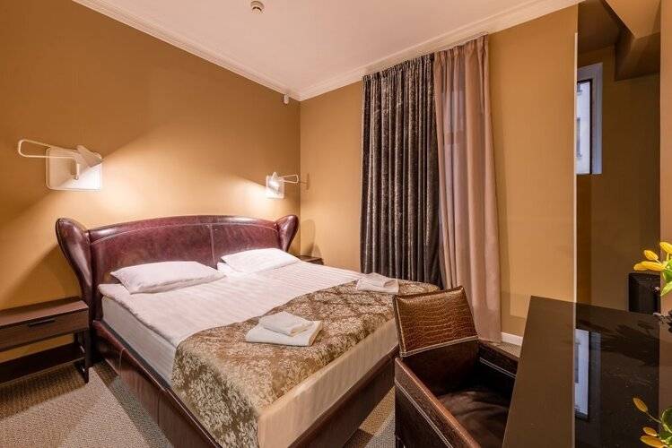 T-Hotel