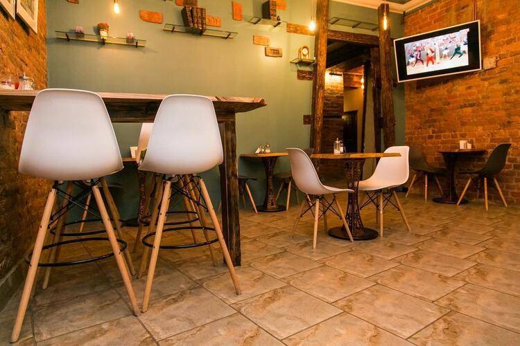 Bronza Hotel