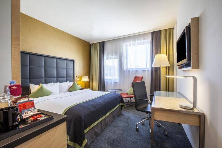 Crowne Plaza Аэропорт