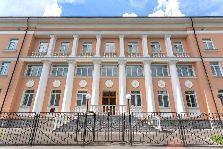 Отель Аветпарк