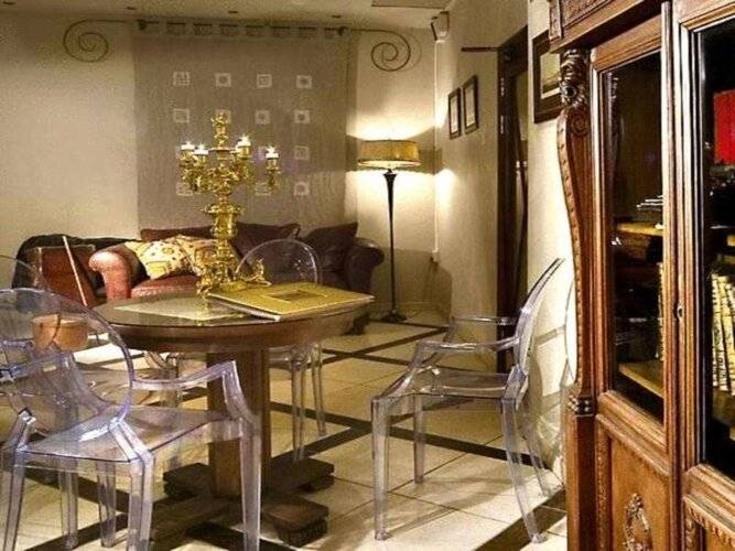 Отель Братья Карамазовы
