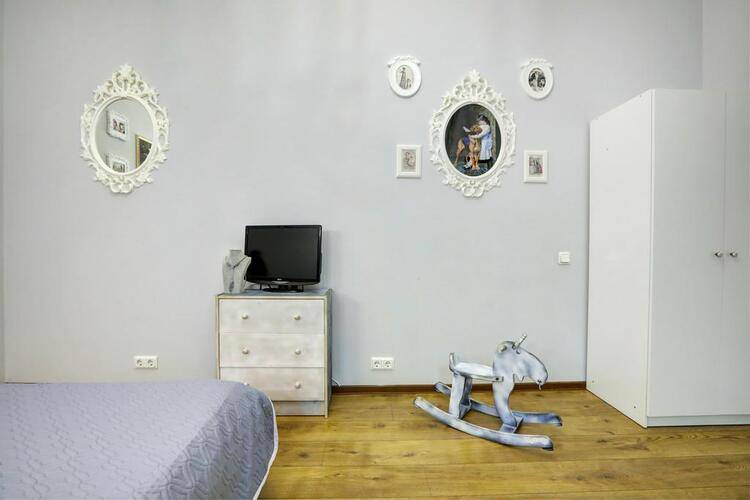 Apartments Logic Hall