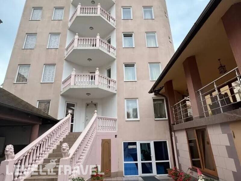 Фотография Отель Эльбрус (Ex. Михаил) Фотография Отель Эльбрус (Ex. Михаил)