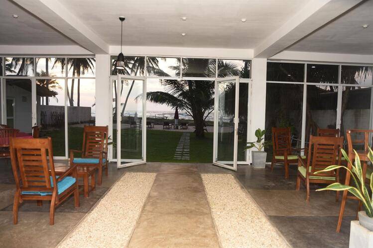 Akurala Beach Boutique Resort