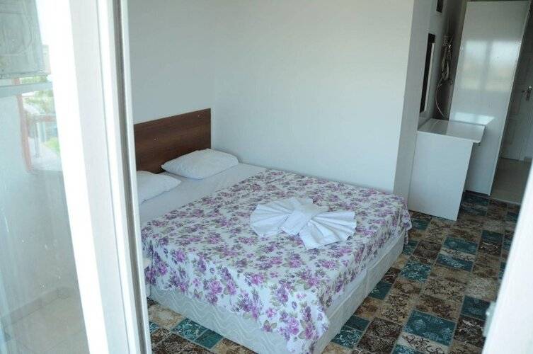Demirci Hotel