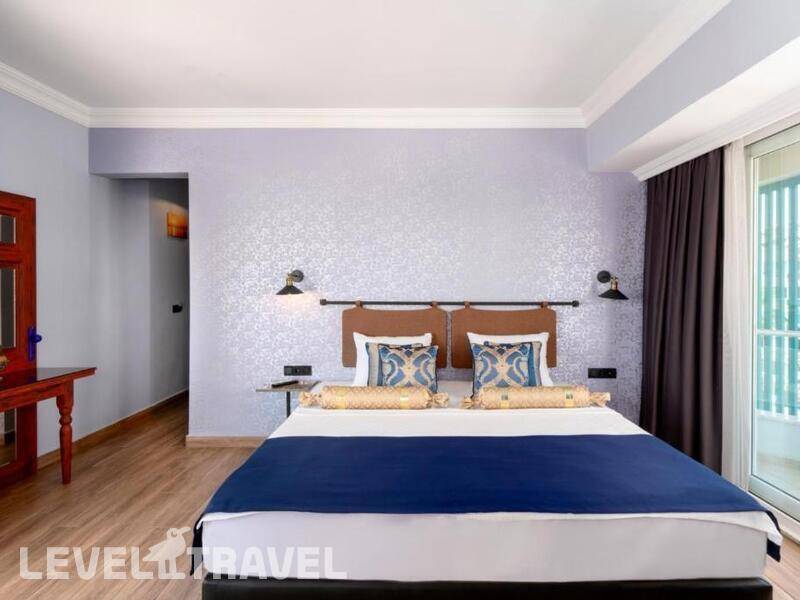 Фотография M.C.A. Marquis Hotel