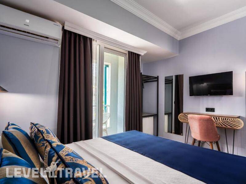 Фотография M.C.A. Marquis Hotel