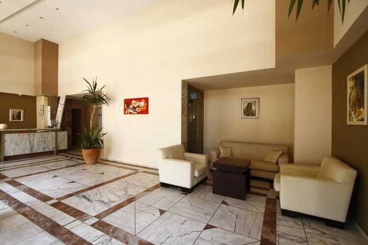 Greenmar Apart